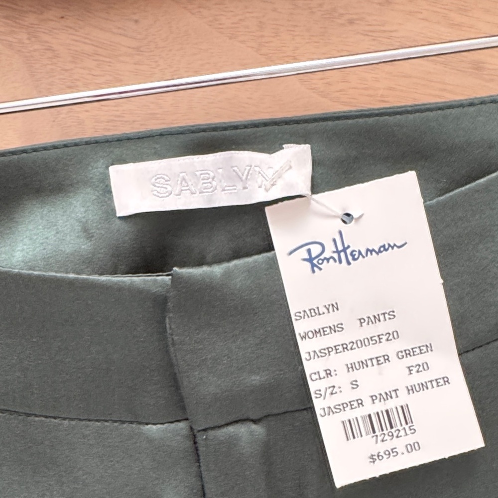 Sablyn green silk set.  NWT Dark Green Pants and  sleeveless top-worn 1x - Picture 5 of 13